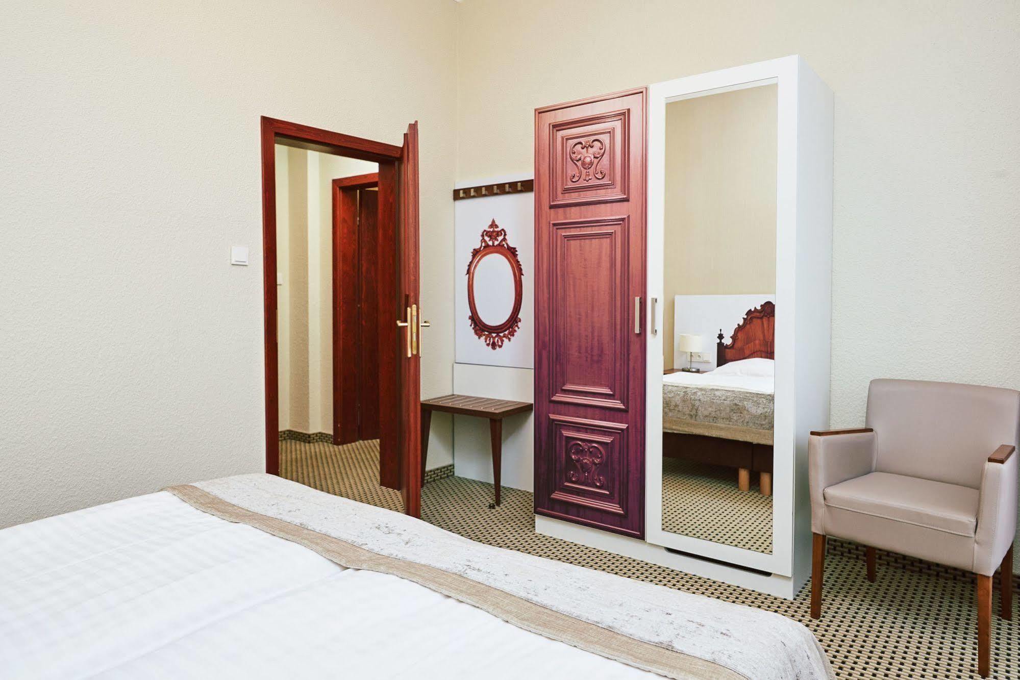 Jantar Hotel & Spa By Zdrojowa كولوبرزيغ المظهر الخارجي الصورة